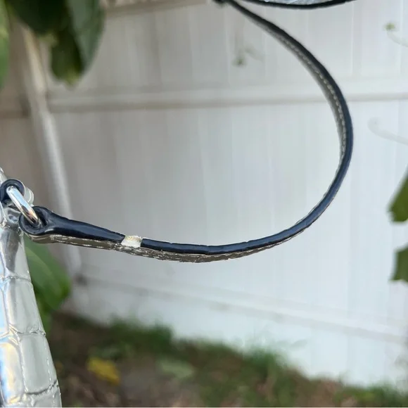 Marc Jacobs Croc Embossed Mini Crossbody Bag In Silver. - Picture 7 of 12